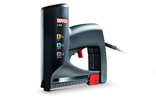 Novus Elektrotacker J-105, Unterlademechanik, Schlagkrafteinstellung, Distanzanschlag verarbeitet Klammern und Nägel