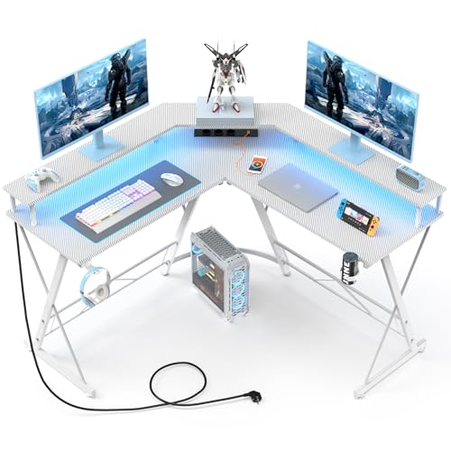 Yornoli Gaming Tisch mit LED, Eckschreibtisch mit Monitorablage, Schreibtisch L Form mit 3 Steckdosen & 2 USB Ladeanschluss, Computertisch Kohlefaser Weiß