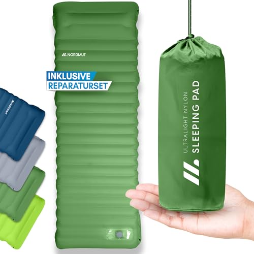 NORDMUT Isomatte Selbstaufblasend 10cm - Isomatte Camping mit kleinem Packmaß - Selbstaufblasbare Luftmatratze für kinderleichtes aufpumpen - Camping Matratze Ultra komfortabel (Grün)