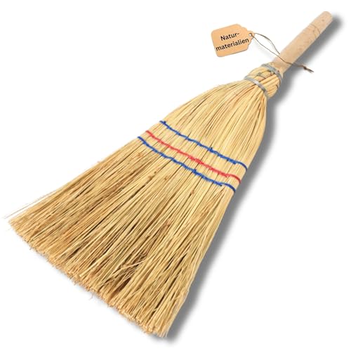 Novatool Kleiner Besen Reisigbesen mit Stiel kurz 40cm Strohbesen Kinder Hexenbesen klein Garden Broom Mini Besen klein IDEAL als Kinderbesen & Campingbesen