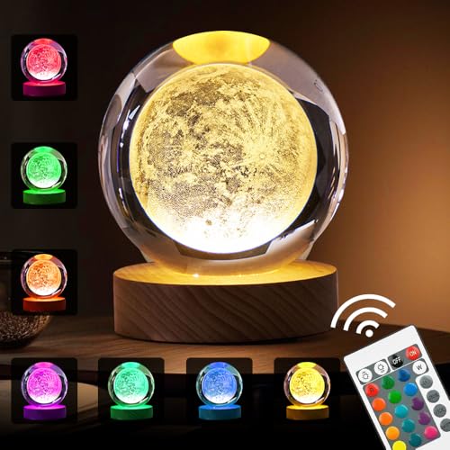 KBIBCK 3D Kristallkugel Nachtlicht, Sonnensystem Kristallkugel, Nachtszene Astronomie LED Ball Lampe, Glaskugel mit 16 Farben Lampe Holzsockel, Geschenke für Jungen Mädchen Kinder (8 cm Mond)