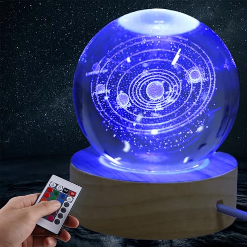 BAIFULAI 3D Kristallkugel Nachtlicht: 16 Farben Sonnensystem Planeten Lampe mit Fernbedienung, USB Aufladung Sonnensystem Planeten Kristallkugel Nachtlich mit Holzsockel, 3D Solar System Crystal Ball