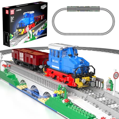 Mould King 12038 Klemmbausteine Zug Ferngesteuerte Bausteine Diesellokomotive mit Schienen Locomotive Eisenbahn Elektrisch Geschenk für Erwachsene und Jugendliche(1117 Teile)