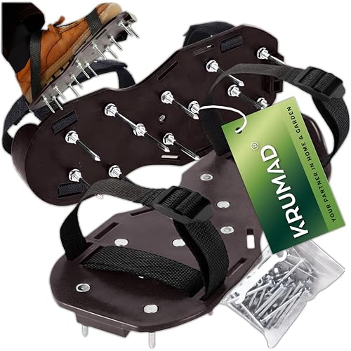 KRUMAD Nagelschuhe zur Rasenbelüftung, 26 Stahlspikes, Universalgröße 34-46, Robuste Kunststoffsohlen, Verstellbare Riemen, Rasenlüfter für Garten & Bodenbelüftung, Braun