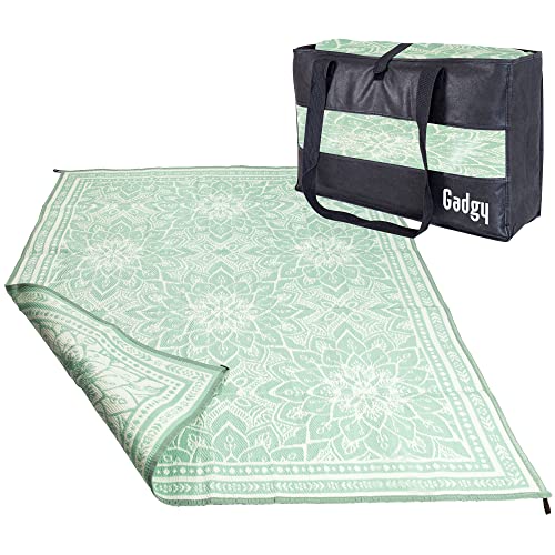 Gadgy Outdoor Teppich Wetterfest - Stylischer Balkon Teppich Wasserfest und UV-Beständig - Wendbarer Outdoorteppich Garten - Teppich Grün inkl. Tragetasche - 270 x 200 cm