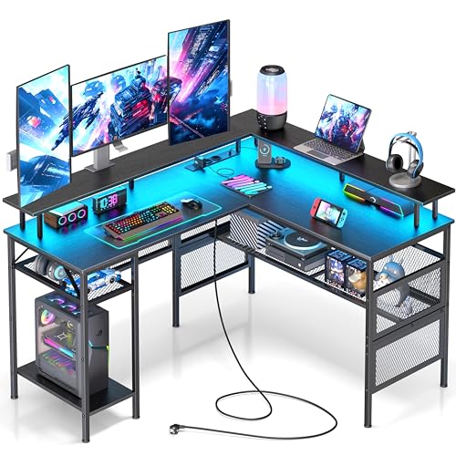 Yornoli Reversibel Gaming Tisch mit LED, Eckschreibtisch mit 3 Steckdosen und 2 USB Ladeanschluss, Schreibtisch L Form mit Stauraum und Monitorablage, Computertisch PC Tisch 140×120cm